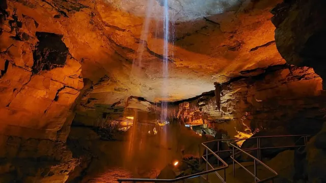 Mammoth28MammothCave29