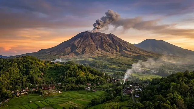 marapi volcano